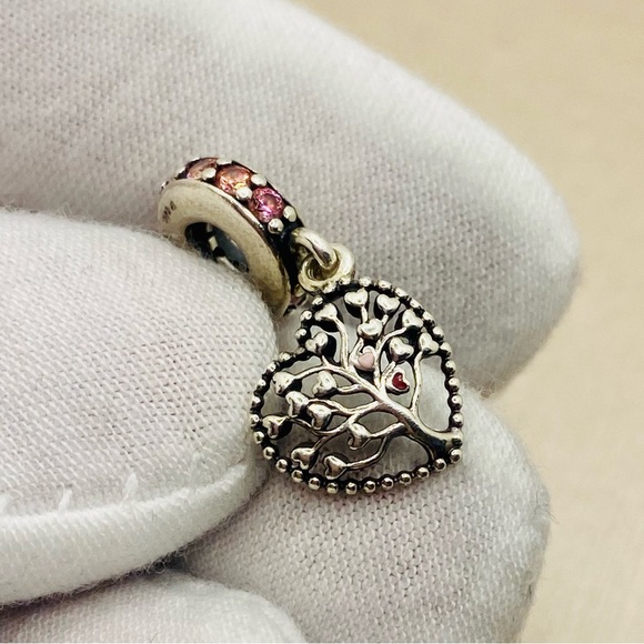 EUC Pandora 796592CZSMX Sterling Silver Tree of Love Heart Dangle Charm - Picture 3 of 7